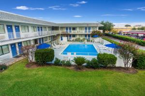 A view of the pool at Motel 6-College Station, TX - Bryan or nearby