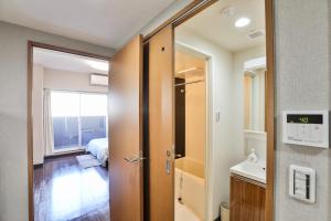 TC house/日本橋すぐ/黒門市場徒歩2分/難波・道頓堀徒歩圏内/関西エリアアクセス便利衛浴
