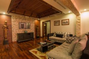 Area soggiorno di Palace Residence & Villa Siem Reap