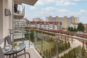 Balkón nebo terasa v ubytování Wind Rose Quarter Apartments by Noclegi Renters