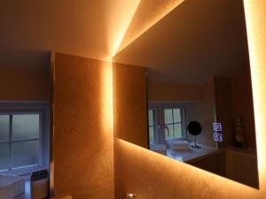 Vannituba majutusasutuses The Old Sweet Shop +47 fotot