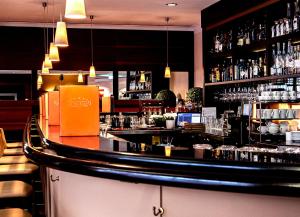 Lounge nebo bar v ubytování Hotel St. Wolfgang