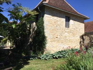 Aed väljaspool majutusasutust Gite de charme 6 pers avec SPA privé