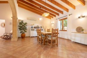 Posedenie v ubytovaní Villa Marina de Namer By SunVillas Mallorca