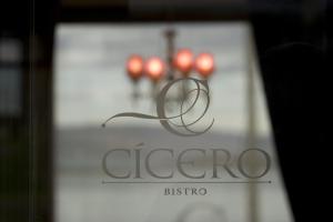 Um certificado, prêmio, placa ou outro documento exibido em Imago Hotel & Spa