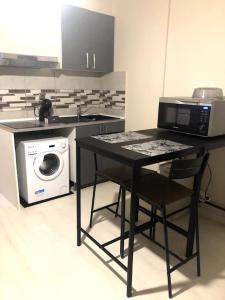 Fotografia z galérie ubytovania Charmant Studio en Provence avec Arrivée autonome v destinácii Collobrières