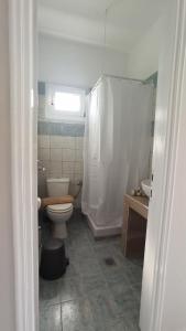 Gallery image of MAGDALINOS APPARTMENTS (4) in Nea Skioni +6 photos