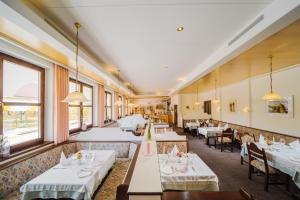 Posedenie v ubytovaní Das-Schmidt Privathotel