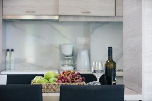 Evgoro Luxury Suites italokat is kínál