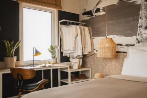 A bed or beds in a room at room Select Tetuán