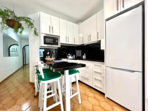 Kép Three bedroom apartment in center of Santa Cruz with Wifi and parking place szállásáról Santa Cruz de Tenerifében a galériában