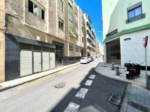 Kép Three bedroom apartment in center of Santa Cruz with Wifi and parking place szállásáról Santa Cruz de Tenerifében a galériában
