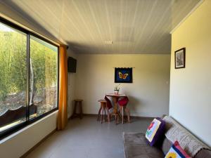 Area soggiorno di Lidia's Mountain View Vacation Homes