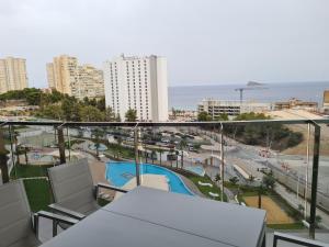 Bazén v ubytovaní Apartament Sunset Waves 67 alebo v jeho blízkosti