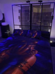 Zdjęcie z galerii obiektu Love House "Des Corps à l'envers" w mieście Rivesaltes +3 zdjęcia
