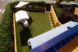 Vonkajšia záhrada v ubytovaní Sea View Meloneras Terrace Duplex +Wifi +Barbecue