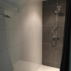 Apartement Dieskant tesisinde bir banyo