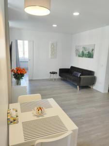 Posezení v ubytování New apartment - MEMO - Le Locle