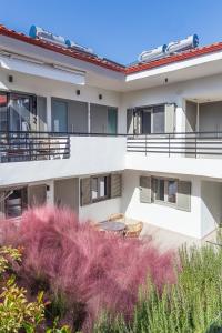 Balkón alebo terasa v ubytovaní Araliki Suites