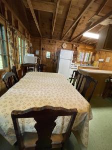 Fotografie z fotogalerie ubytování RESTAWHILE LIMIT 6 cabin v destinaci Standish + 2 fotografie