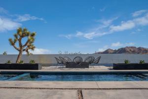 A piscina localizada em Mountain View Paradise -POOL & SPA ou nos arredores