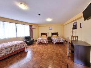 Gallery image of Hotel Nuevo Sol in La Paz +25 photos