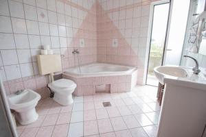 Ein Badezimmer in der Unterkunft Apartment Sanja