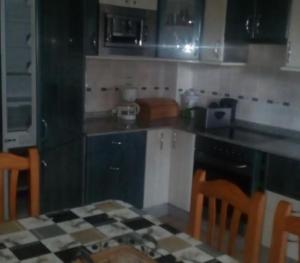 Dapur atau dapur kecil di House - 4 Bedrooms - 06431