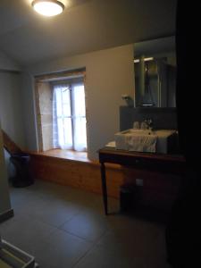 Kylpyhuone majoituspaikassa Escampette