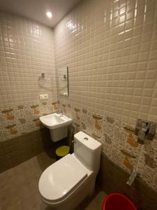 Koupelna v ubytování Munnar BnB