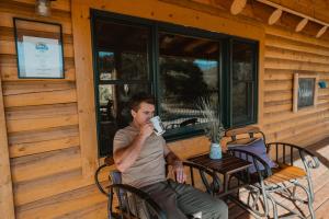Гості Yosemite Charm by Casa Oso with spa and breathtaking views