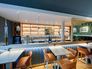 Lounge nebo bar v ubytování Hotel Restaurant Bullerdieck