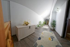 Fotografie z fotogalerie ubytování Casa de pe Deal v destinaci Sadova