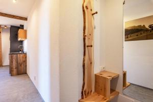 A kitchen or kitchenette at Aschnerhof Holzherz