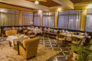 Posezení v ubytování Riad Mayfez Suites & Spa
