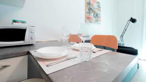A television and/or entertainment centre at Italianway - Zuretti 32