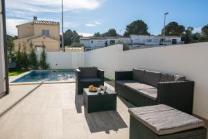 Fotografie z fotogalerie ubytování Villa Anastasia v destinaci L'Escala