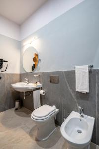 A bathroom at Hotel Villa Maya