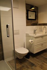Kylpyhuone majoituspaikassa Holzer-Hof