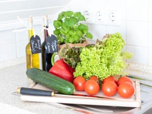 Φαγητό σε αυτό το διαμέρισμα ή κάπου εκεί κοντά