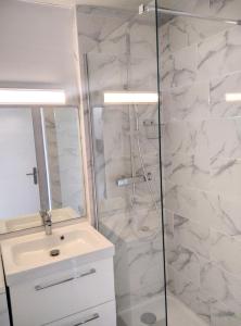 Kúpeľňa v ubytovaní Résidence Graziella Appartement 422