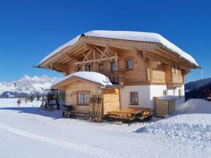 Chalet Aualm-1 by Interhome v zimě