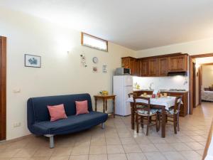 A kitchen or kitchenette at Apartment Daniele by Interhome