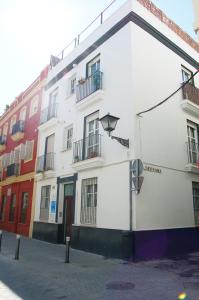 Budova, v ktorej sa apartmán nachádza