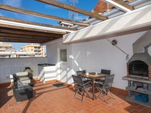 Balkón alebo terasa v ubytovaní Apartment Port Vilanova by Interhome