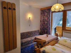 Ένα ή περισσότερα κρεβάτια σε δωμάτιο στο Apartment LaFontana by Interhome +31 φωτογραφίες