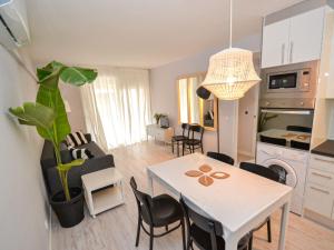 Kuchyň nebo kuchyňský kout v ubytování Apartment Gavina Salou-1 by Interhome + 21 fotografií