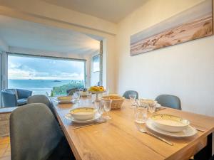 Posedenie v ubytovaní Holiday Home La longue vue by Interhome