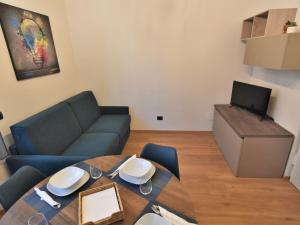 A seating area at Apartment NoLo Flat by Interhome
