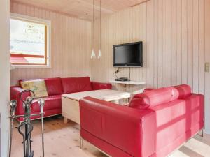 Istumisnurk majutusasutuses Holiday Home Majken - 300m from the sea in Bornholm by Interhome
